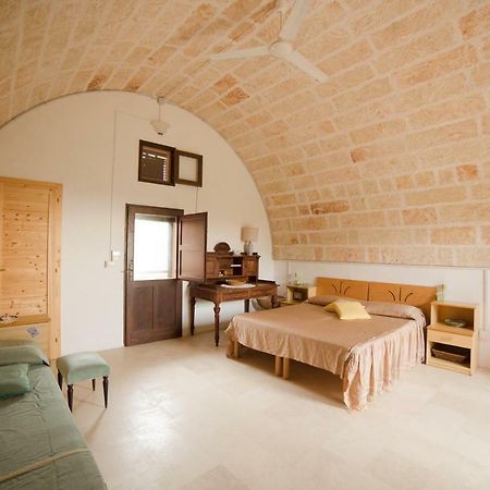 Bed and Breakfast Masseria Moresano Удженто Номер фото